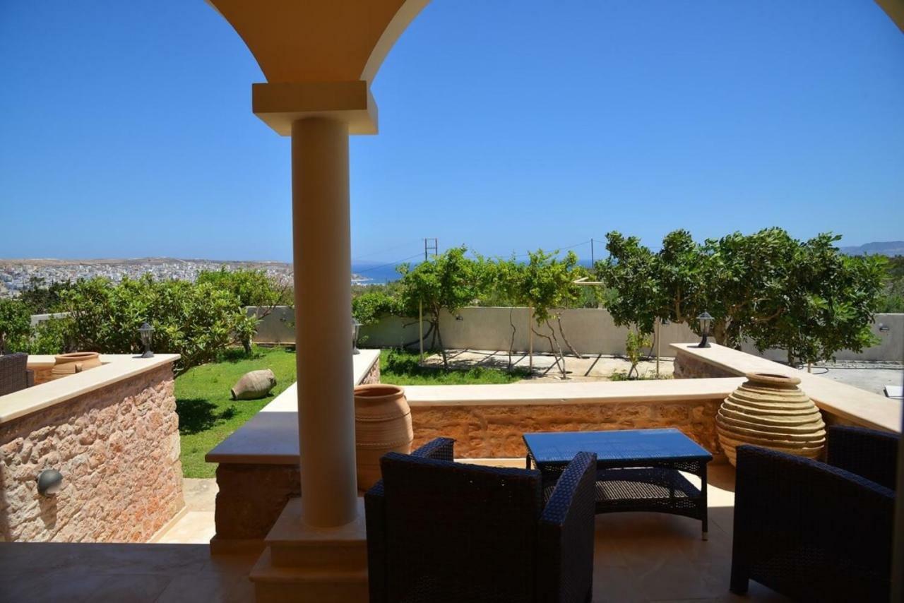 Petrinolis Retreat Apartment Sitia  Bagian luar foto
