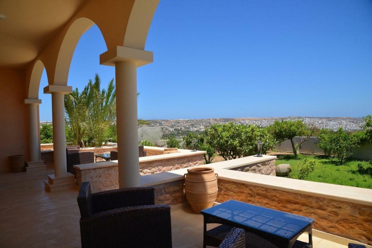 Petrinolis Retreat Apartment Sitia  Bagian luar foto
